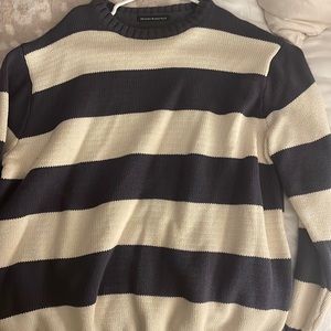 Brandy Melville Sweater